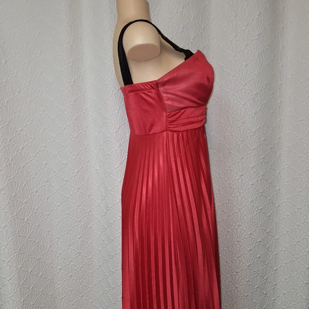 My Michelle Women Size L Red Maxi Dress with Black Straps - Picture 7 of 16